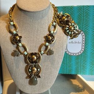 Stella & Dot Necklace and Bracelet Set